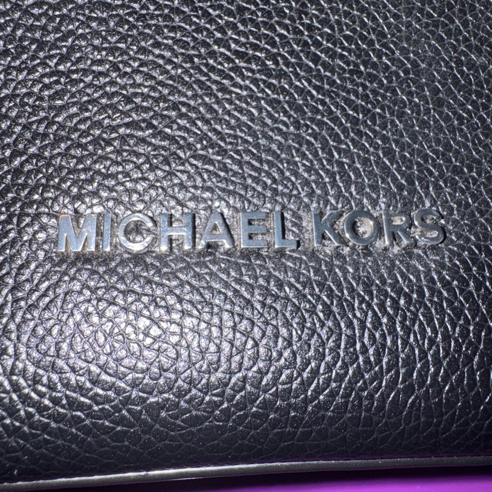Michael Kors Black Shoulder Bag - Picture 2 of 5